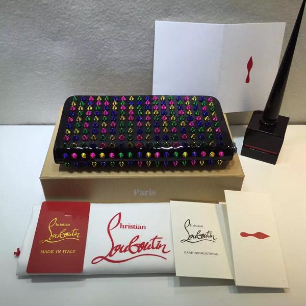 ☆16SS最新作★ルブタン 財布 コピー Christian Louboutin クリスチャンルブタン★ 1165065W069